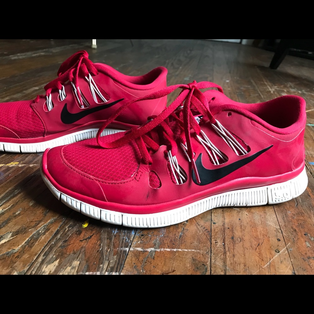 Nike free 5.0 running shoes